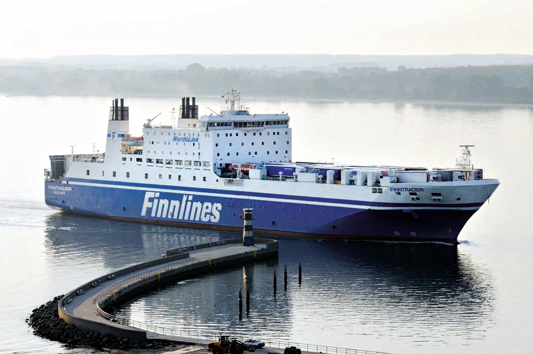 Prom Finnlines Finntrader