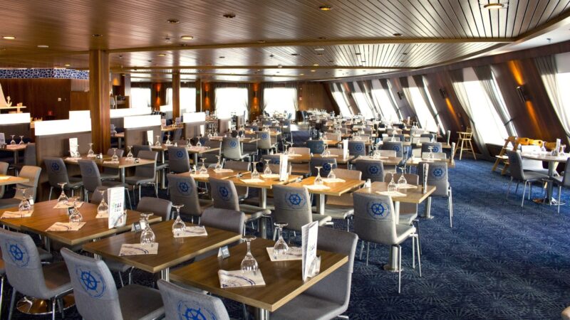 Schiffsrestaurant als Tagungslocation. 