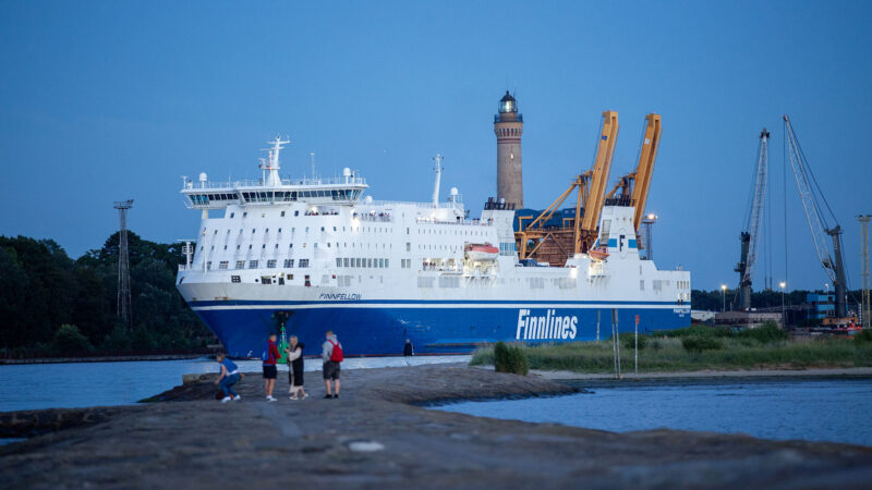 Finnlines-Fähre in Swinemünde