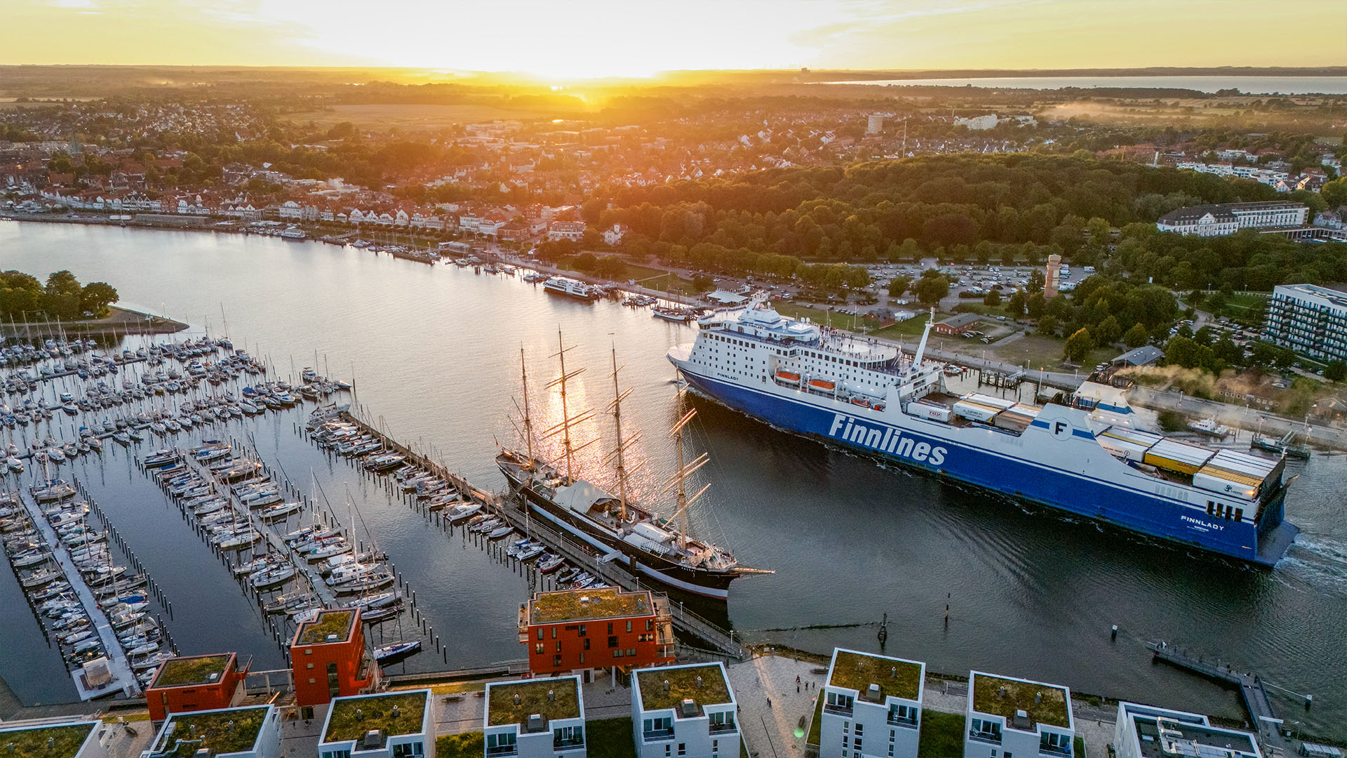Finnlines veerboot in Travemünde